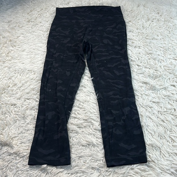 Lululemon Align Crop *21" Sequoia Camo Print Deep Coal Black - Picture 1 of 6